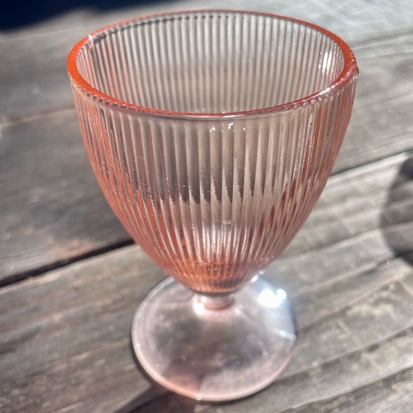 Rare Vintage Pink 4 Glass Set - Picture 3 of 5